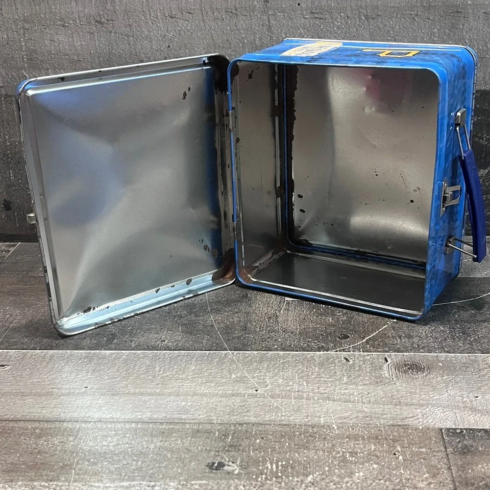 Bob the Builder Pittsburgh Pirates Metal Lunch Box 2005 White Blue Tin
